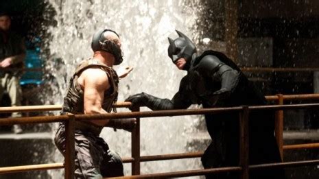 Amazing Behind the Scenes Photos of the Batman vs. Bane Fight