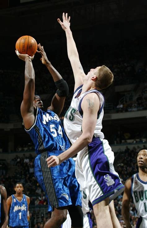 Joel Przybilla - Highlights Photo Gallery | NBA.com