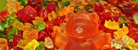 Hd Wallpaper Giant Rubber Bear Gummib Rchen Colorful Sugar Sweet