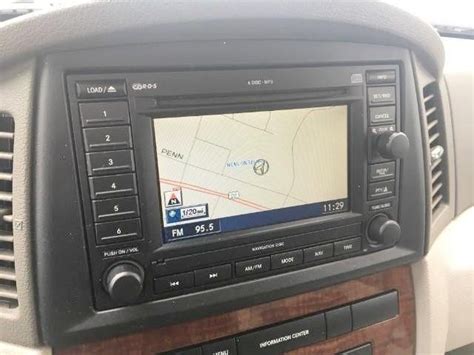 2005 2007 Jeep Grand Cherokee GPS Navigation REC Radio Infotainment