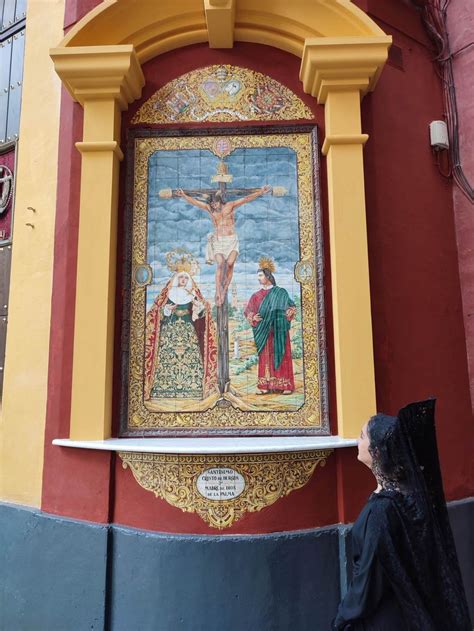 Sevilla Nuevo Retablo De La Hermandad Del Cristo De Burgos