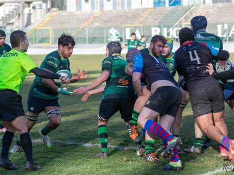 La Rugby Laquila Batte Il Cus Catania E Consolida Il Primato In