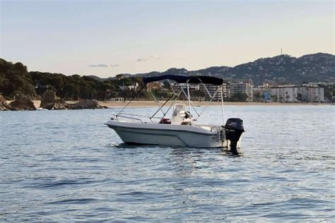 Navegar En Barco Por Lloret De Mar Sin Tener Permiso Ni Licencia De Capit N