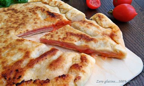 Focaccia Con Lievito Istantaneo Ripiena Di Prosciutto