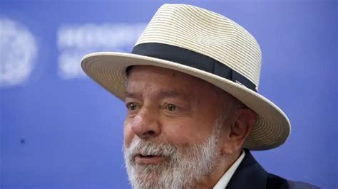 Em Confraterniza O Lula Diz A Ministros Que Vai Fazer Mudan As No