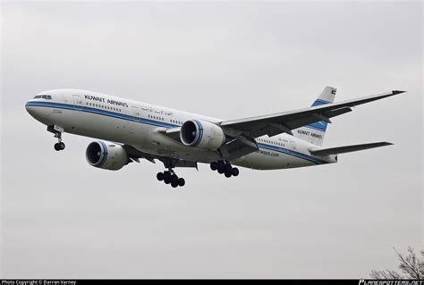 9k Aoa Kuwait Airways Boeing 777 269er Photo By Darren Varney Id