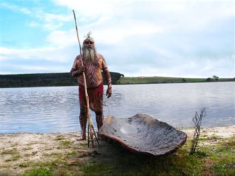 White Wolf Aboriginal Canoe Yuki Returns Home Video