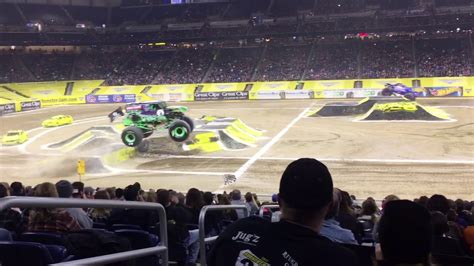 Grave Digger Monster Jam Detroit Mi Ford Field 2018 YouTube