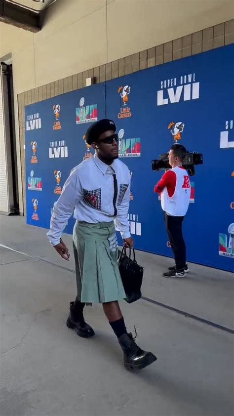 Bleacher Report On Twitter Juju Really Pulled Up In A Kilt 😅 Via Nfl