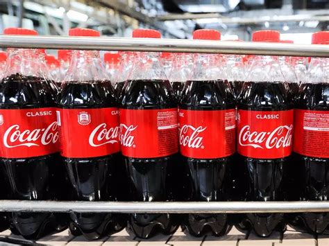 Coca Cola Says It Wont Ban Plastic Bottles Because Its Customers Still