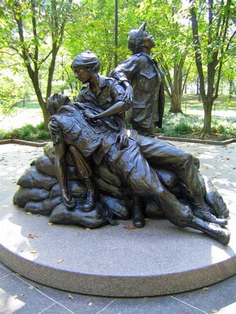 Glenna Goodacre Sculpture Buscar Con Google Vietnam Memorial