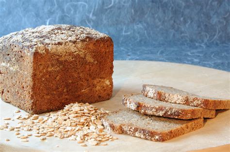 Kerniges Dinkel Vollkornbrot