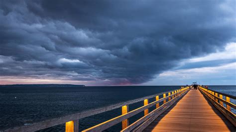 Wetter und Wetterthemen am 16 07 2024 Gewitter und Sturmböen ziehen