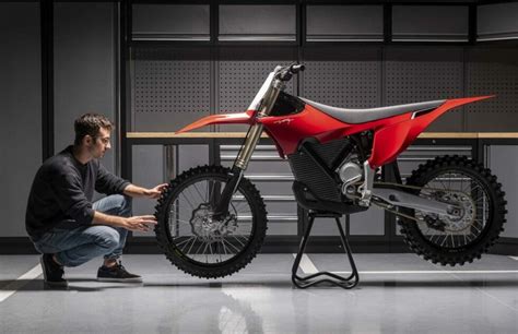 Stark Future Gives Motocross Enthusiasts The Versatile Emission Free