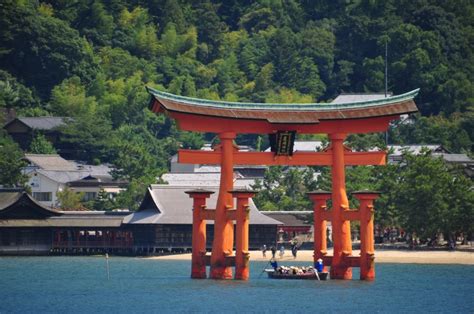 厳島神社 心揺さぶる日本の絶景100選