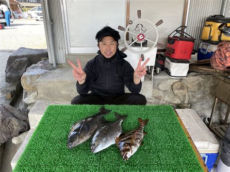 磯釣りでグレ42㎝・イスズミ・タカノハ・ゲット！ 一栄丸渡船｜三重県紀北町