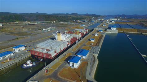 1,000th Neopanamax vessel passes through newly expanded Panama Canal