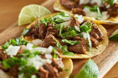 23 Best Carne Asada Sides ( + Easy Mexican Dishes) - Insanely Good