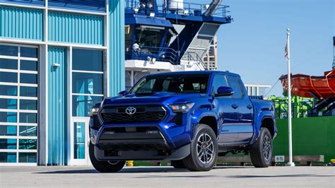 10 Best Pickup Trucks From The 90s You Should Buy Today