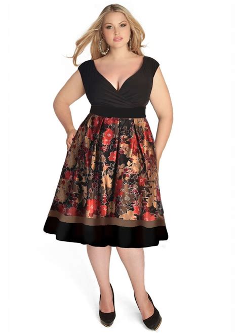 Stylish And Trendy Designer Plus Size Dress Aisha Dress