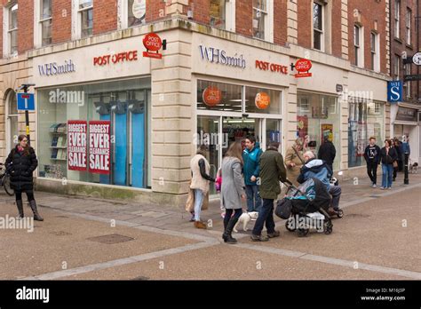 A Whsmith Post Office In Worcester Stock Photo Alamy