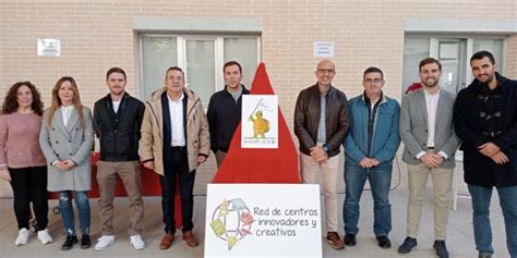 El colegio Playas de Orihuela acoge la presentación de la mascota de la