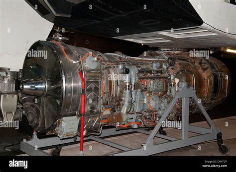 Concorde jet engine hi-res stock photography and images - Alamy