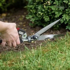 Single Handed Grass Shears Kent Stowe Garden Health