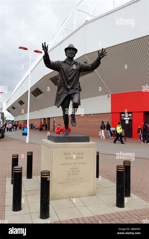 The Bob Stokoe Outside The Stadium Of Light Stock Photo Alamy