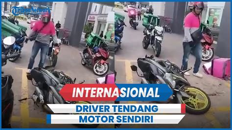 Viral Driver Ojol Tendang Tendang Motor Sendiri Sebelum Disita Debt