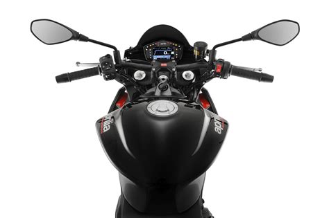 Motorrad Vergleich Aprilia Tuono Factory Vs Moto Guzzi V Iii