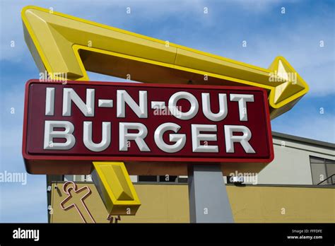 In And Out Burger Sign