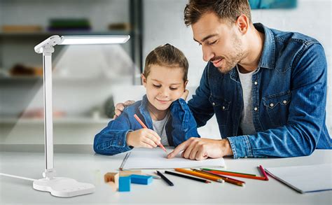 rigors Lámpara de Escritorio LED Lámpara de Mesa con Puerto de Carga