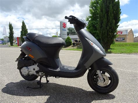 Découvrir Et Assurer Le Piaggio Zip Scooter 50 2019