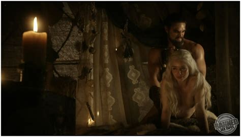 Emilia Clarke Absolutely Naked At TheFreeCelebMovieArchive