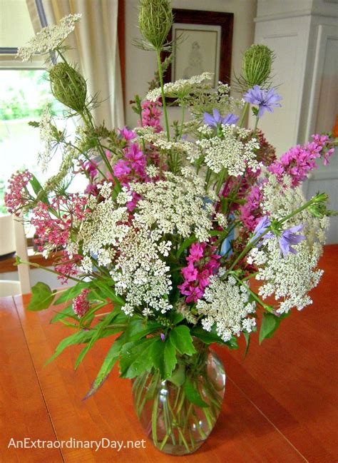 Free and Easy Wildflower Bouquet | An Extraordinary Day