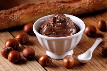 Crema Alla Nocciola L Idea Per Preparare E Cucinare La Ricetta Crema