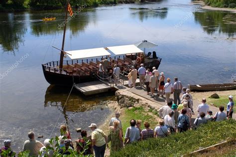 Un paseo en barco por la Dordoña a bordo de barcos tradicionales