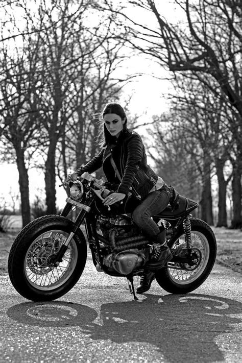 Pin On Motorcycles And Girls Cafe Racer Girl Motorcycle Girl