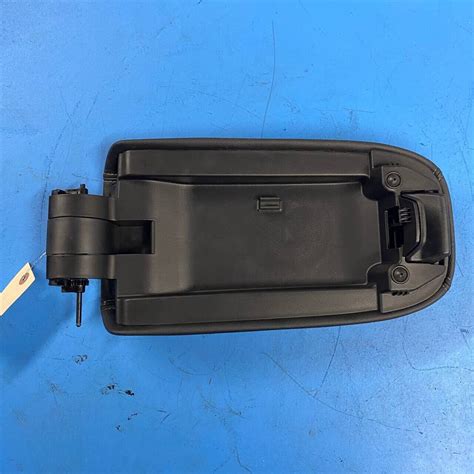 2021 FORD ESCAPE CENTER CONSOLE ARMREST STORAGE LID COVER OEM EBay