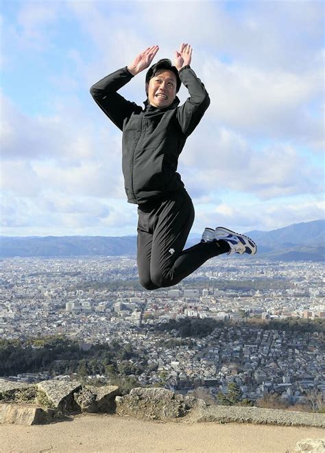 写真：【中日】大野雄大 年始恒例の大文字山で決意「最下位は情けない。今年はやらなあかん」 東スポweb