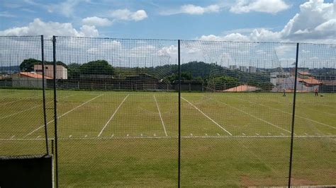 Futebol americano Jundiaí Flag Football joga jogo treino em casa no