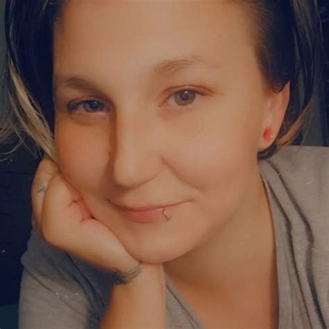 Tiffany Oxley Oxleytiffany • Threads Say More