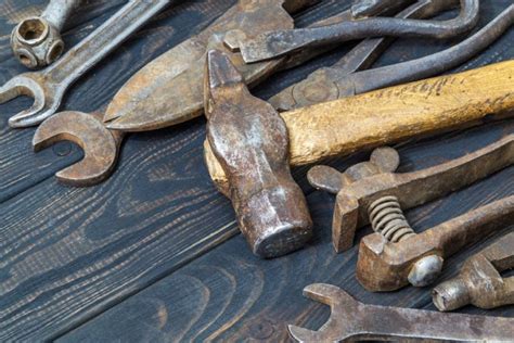 How to Remove Rust From Tools: DIY and Commercial Solutions - AZ Rust