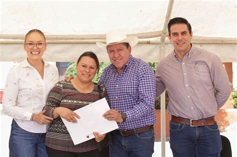 Entrega Gobernador David Monreal Escrituras A Familias De Sombrerete