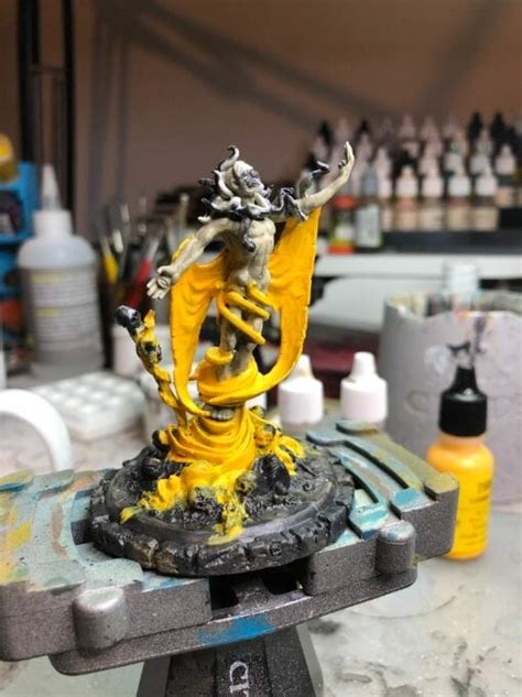 Painting And Shading Yellow Miniatures Cthulhu Wars Tangible Day