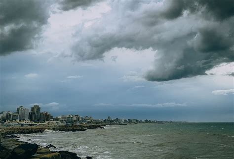 Alerta meteorológico para esta tarde en Mar del Plata por tormentas