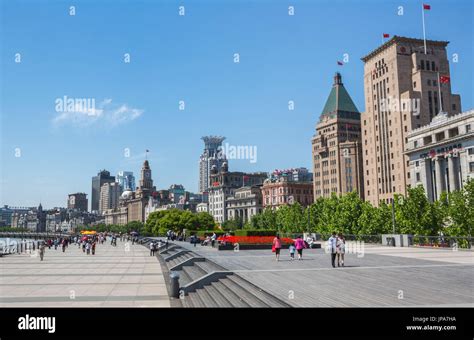 The Bund Shanghai Old Hi Res Stock Photography And Images Alamy