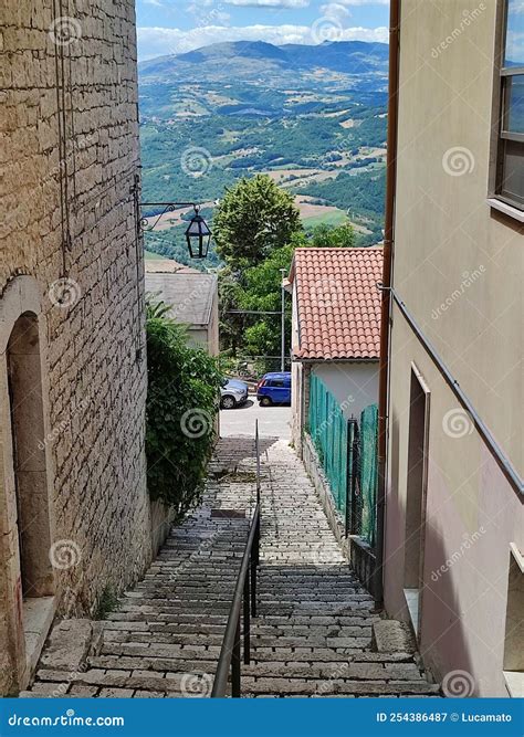 Oratino Scorcio Panoramico Da Un Vicolo Del Centro Storico Stock