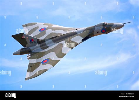 Avro Vulcan XH558 Flying In The Sky Stock Photo Alamy